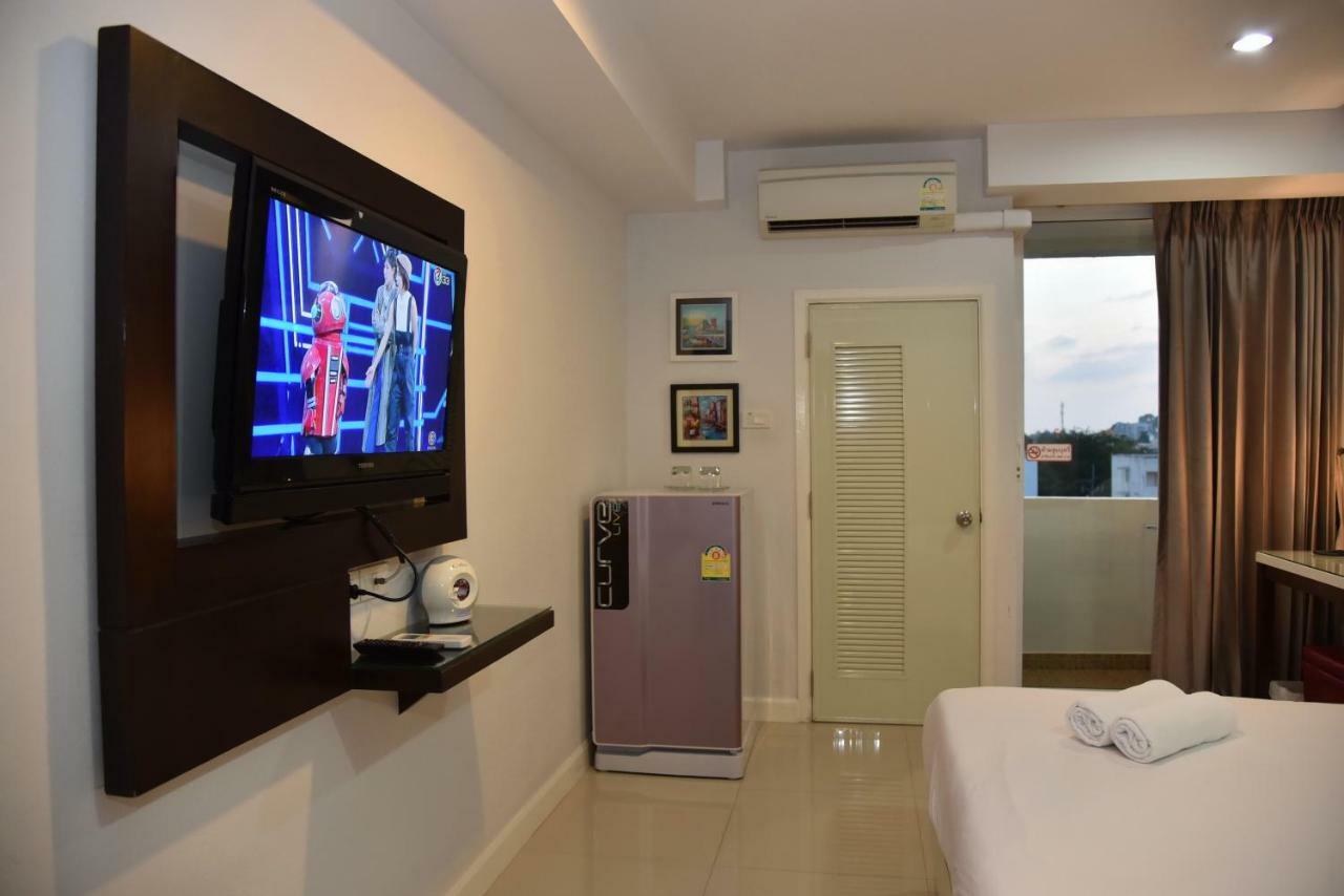 BaanHim Hotel Rayong Buitenkant foto